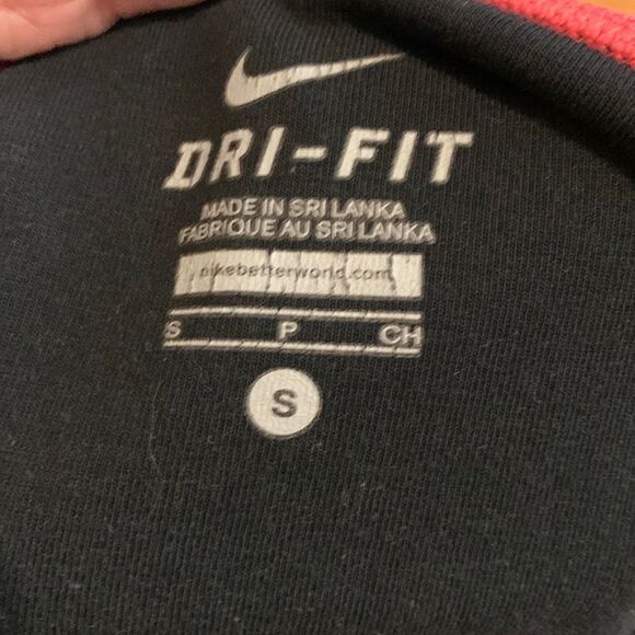 Nike size small dry fit pink and black leggings - Picture 2 of 6